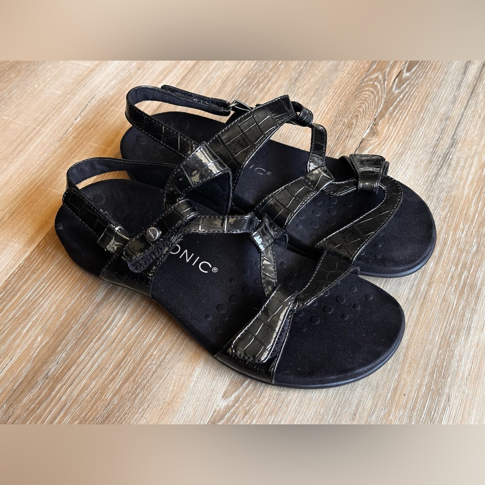 Vionic Black Croc-Embossed Sandals